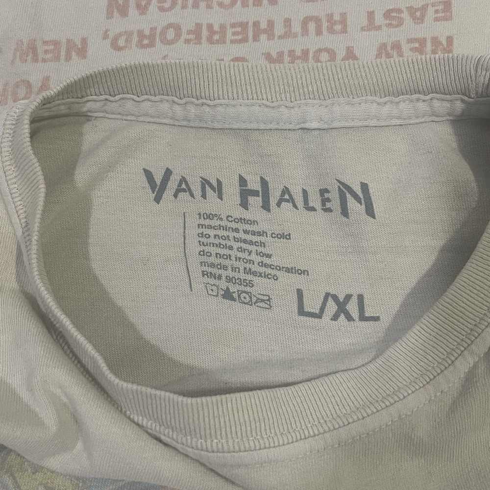 VTG VAN HALEN 1984 "TOUR OF THE WORLD" CONCERT TEE Size L/XL - Picture 5 of 9